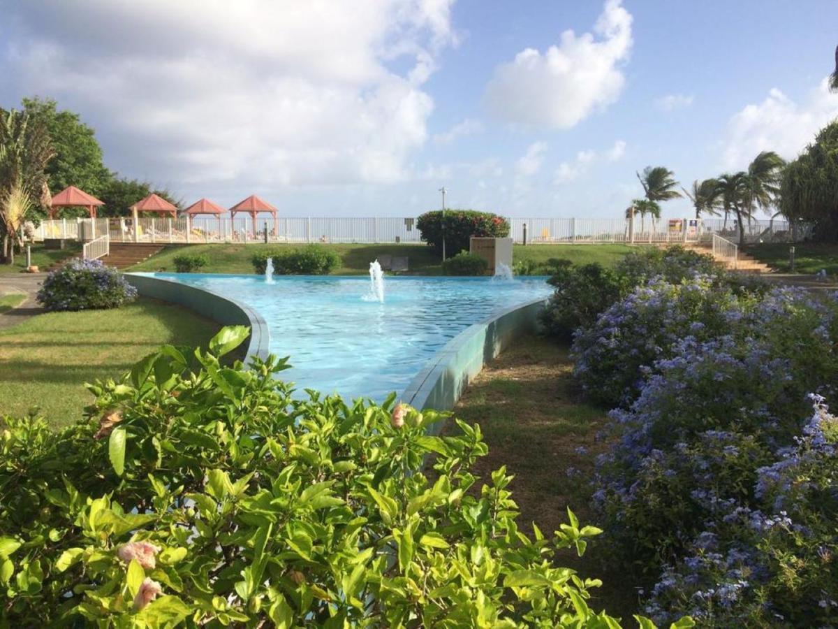 Studio Mojito Vue Mer,Piscine Avec Cuve Eau Et Acces Plage Et Piscine Anse Des Rochers Saint-Francois  Exterior foto